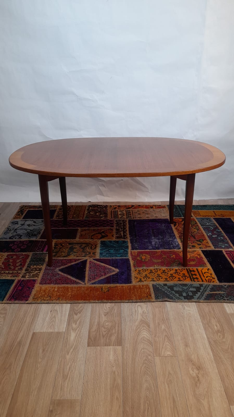 Table d’appoint scandinave vintage en teck – Suède - Furniture 1960