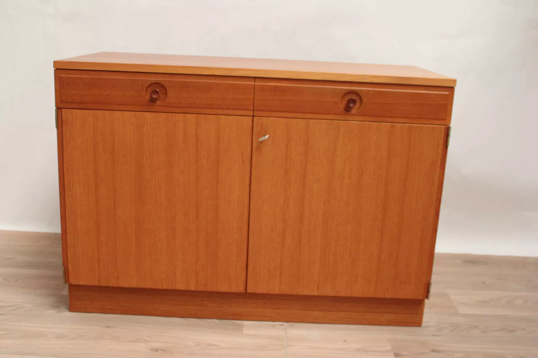 Buffet vintage scandinave par Bertil Fridhagen – Bodafors – Suède – années 60 - Furniture 1960