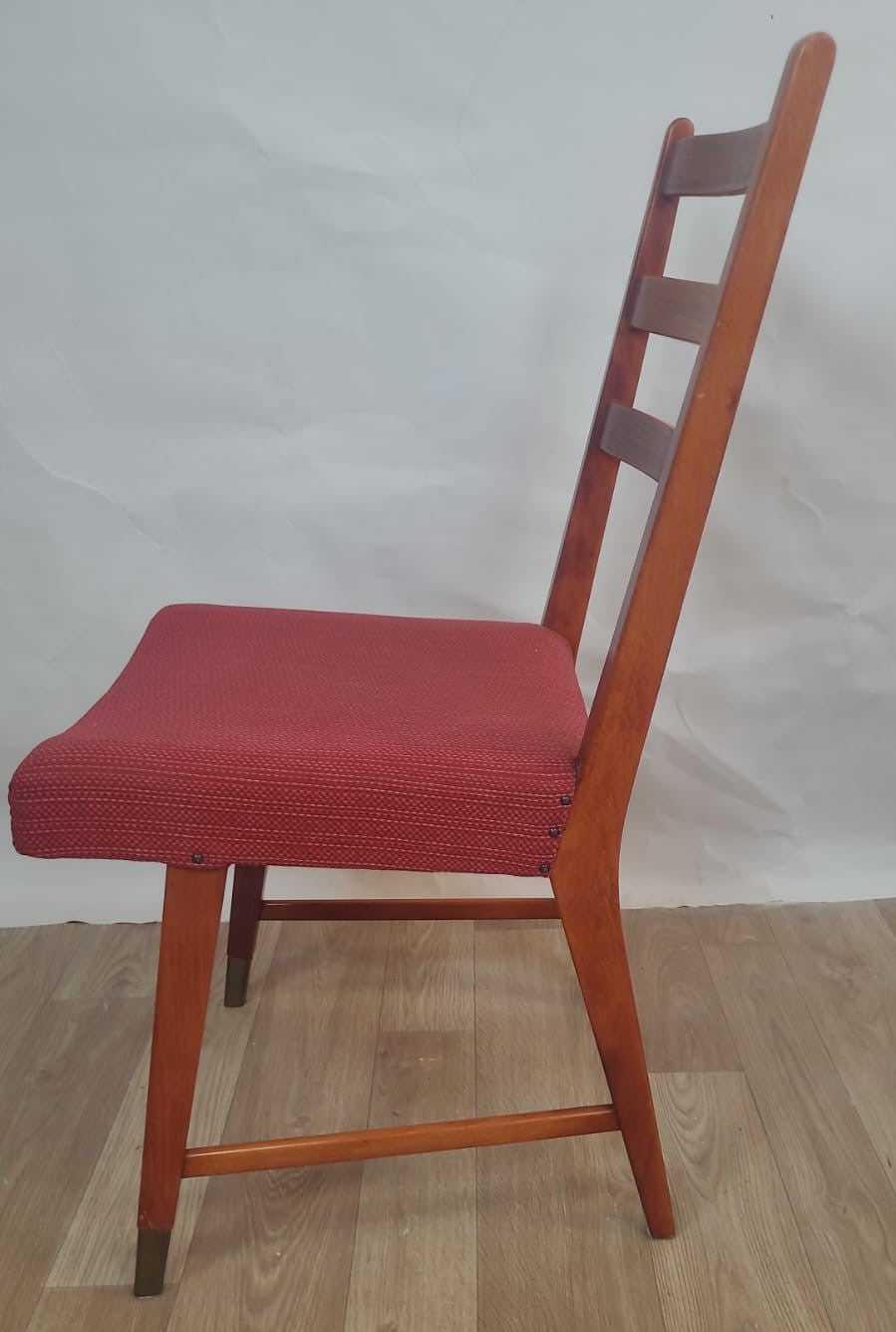 Lot de 4 chaises de salle à manger en teck – Fin XXe siècle - Furniture 1960