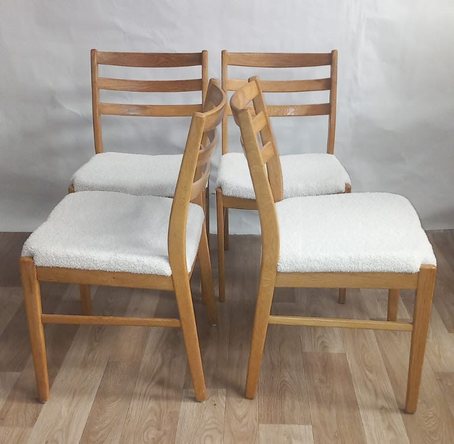 Lot de 4 chaises vintage imitation peau de mouton – Danemark, 1960 - Furniture 1960
