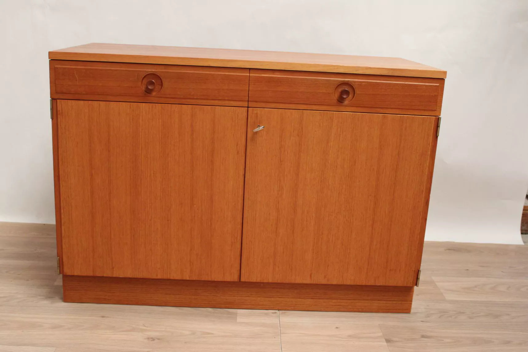 Buffet vintage scandinave par Bertil Fridhagen – Bodafors – Suède – années 60 - Furniture 1960