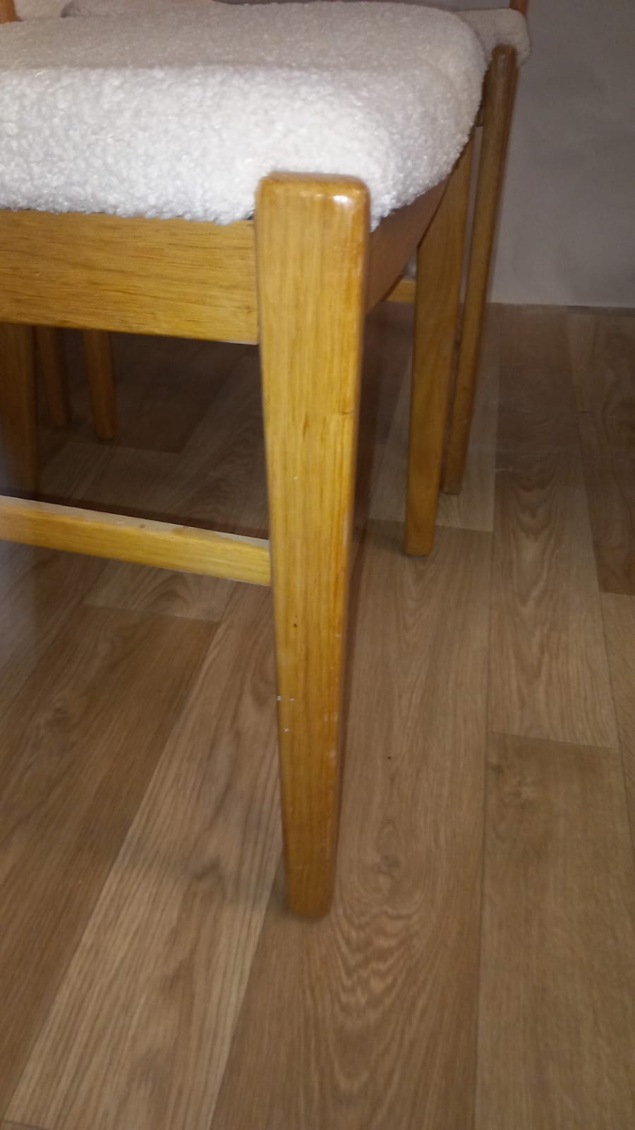 Lot de 4 chaises vintage imitation peau de mouton – Danemark, 1960 - Furniture 1960