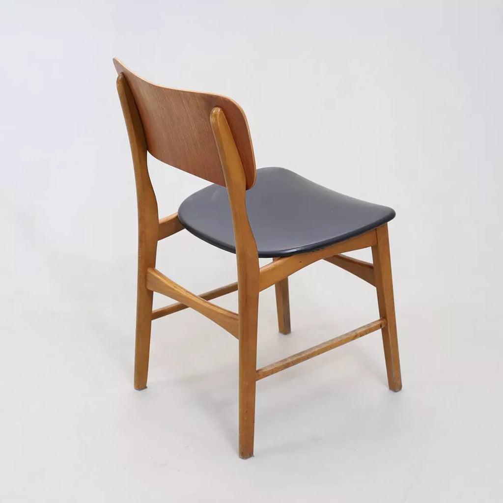 Chaise vintage Kofod-Larsen en simili cuir noir – Boltinge Stolefabrik, 1960 - Furniture 1960