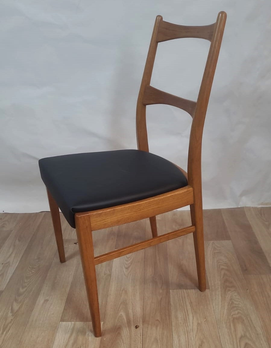Chaise danoise vintage en teck – assise simili cuir noir (années 60) - Furniture 1960