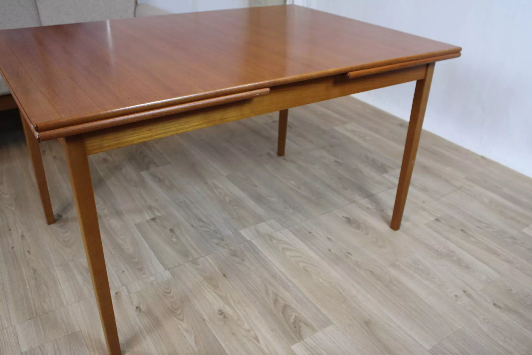 Table à manger scandinave vintage en teck avec rallonges – Suède – années 60 - Furniture 1960