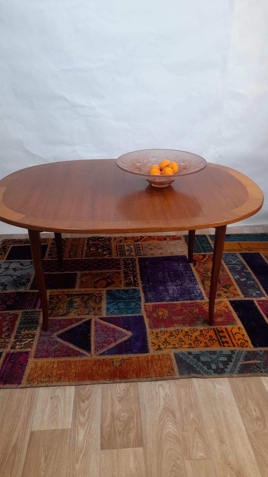 Table d’appoint scandinave vintage en teck – Suède - Furniture 1960