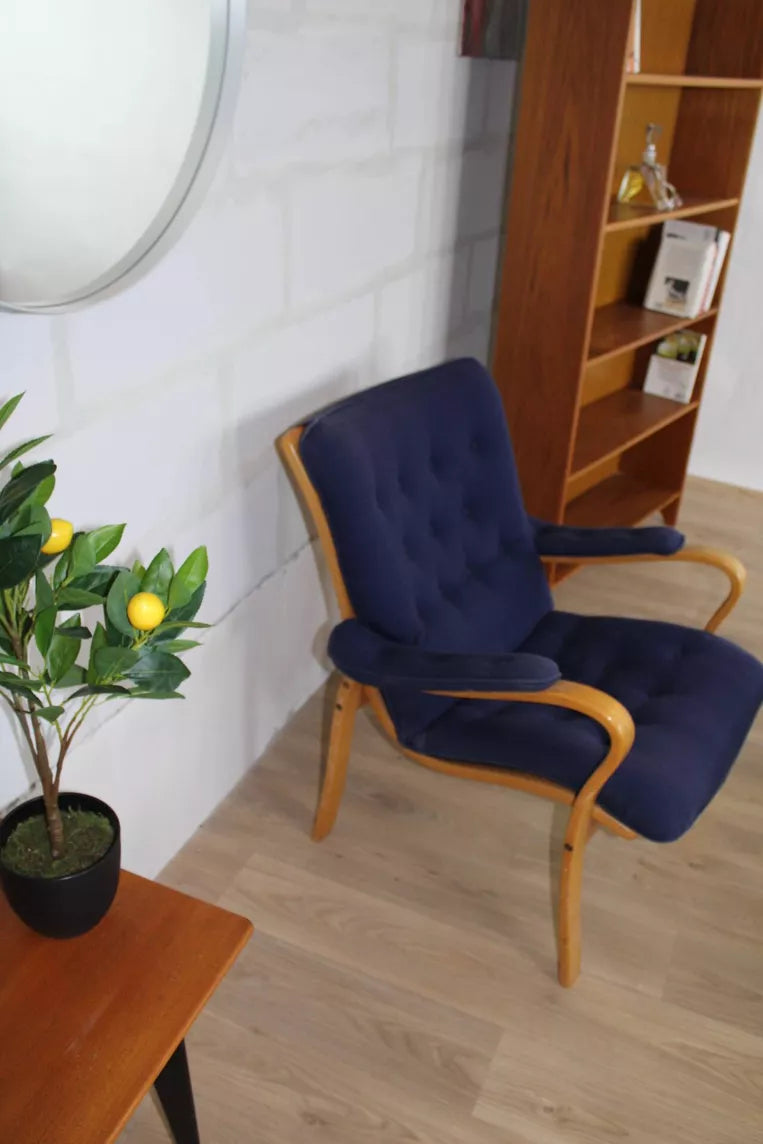 Fauteuil scandinave vintage en tissu par Gustaf Axel Berg – Suède – années 50 - Furniture 1960
