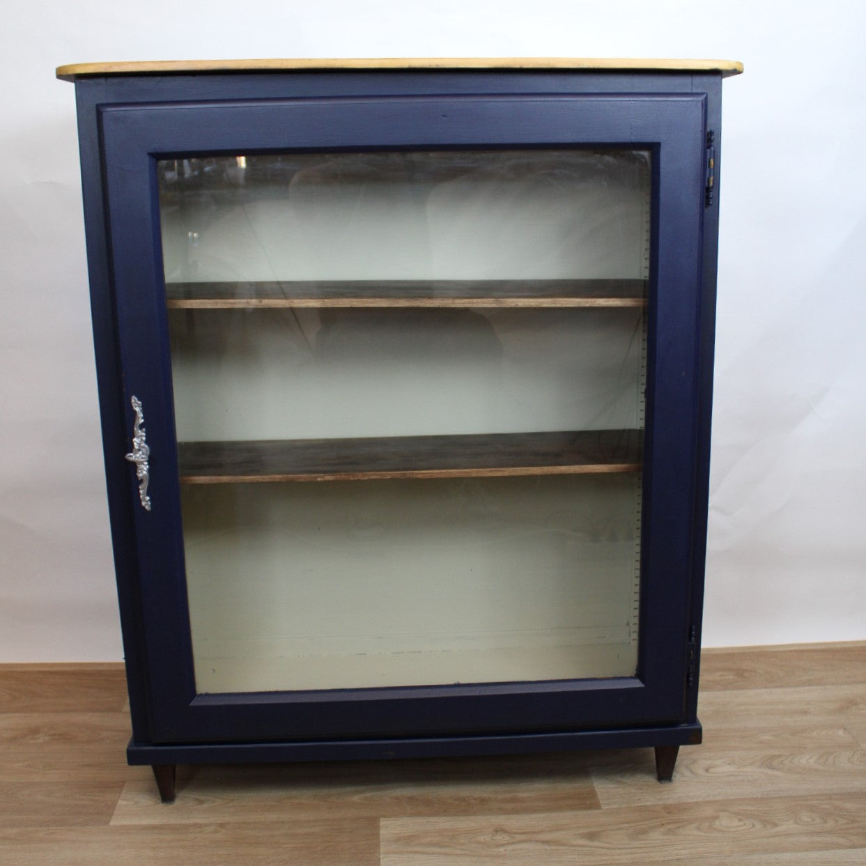 Bibliothèque basse vitrée vintage bleu nuit, années 1950