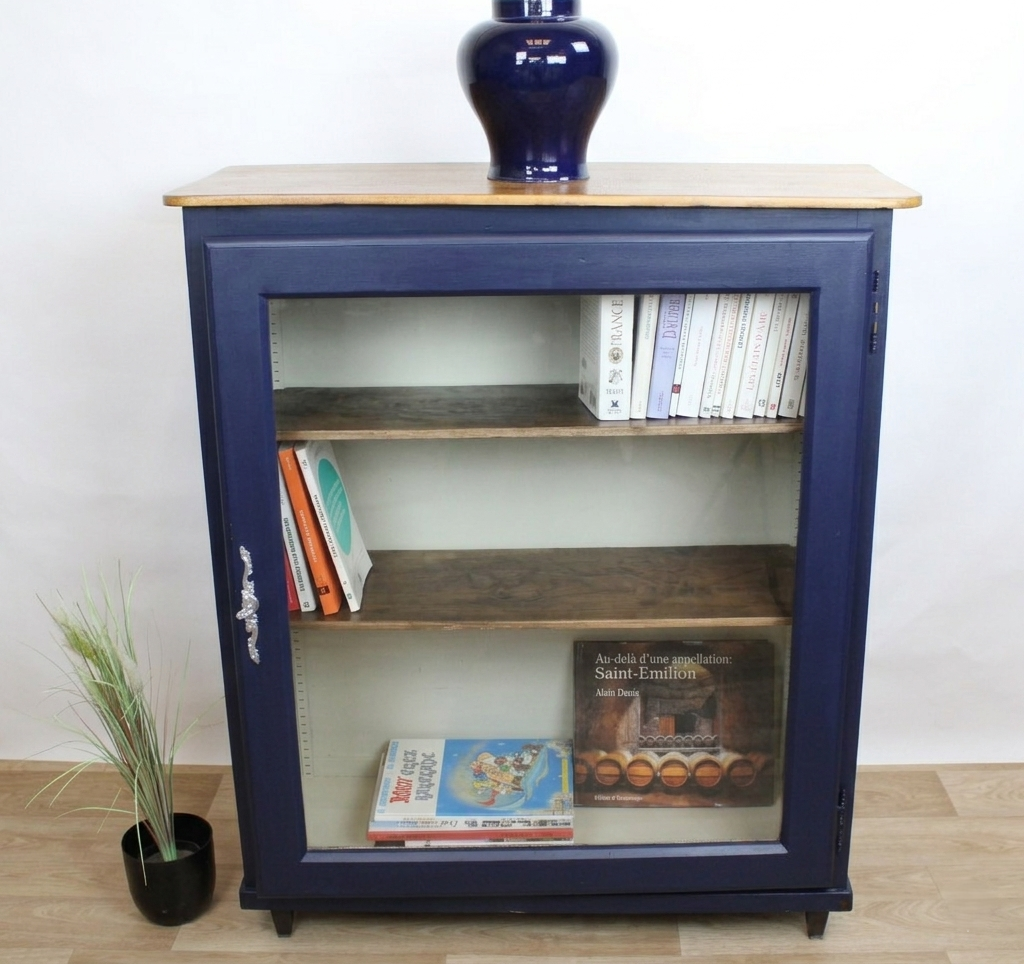 Bibliothèque basse vitrée vintage bleu nuit, années 1950