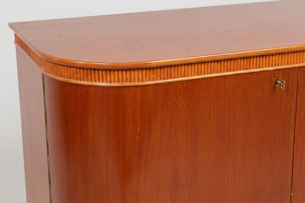 Buffet Swedish Modern en acajou, estampillé Carlssons Möbelindustri - Suède, années 40