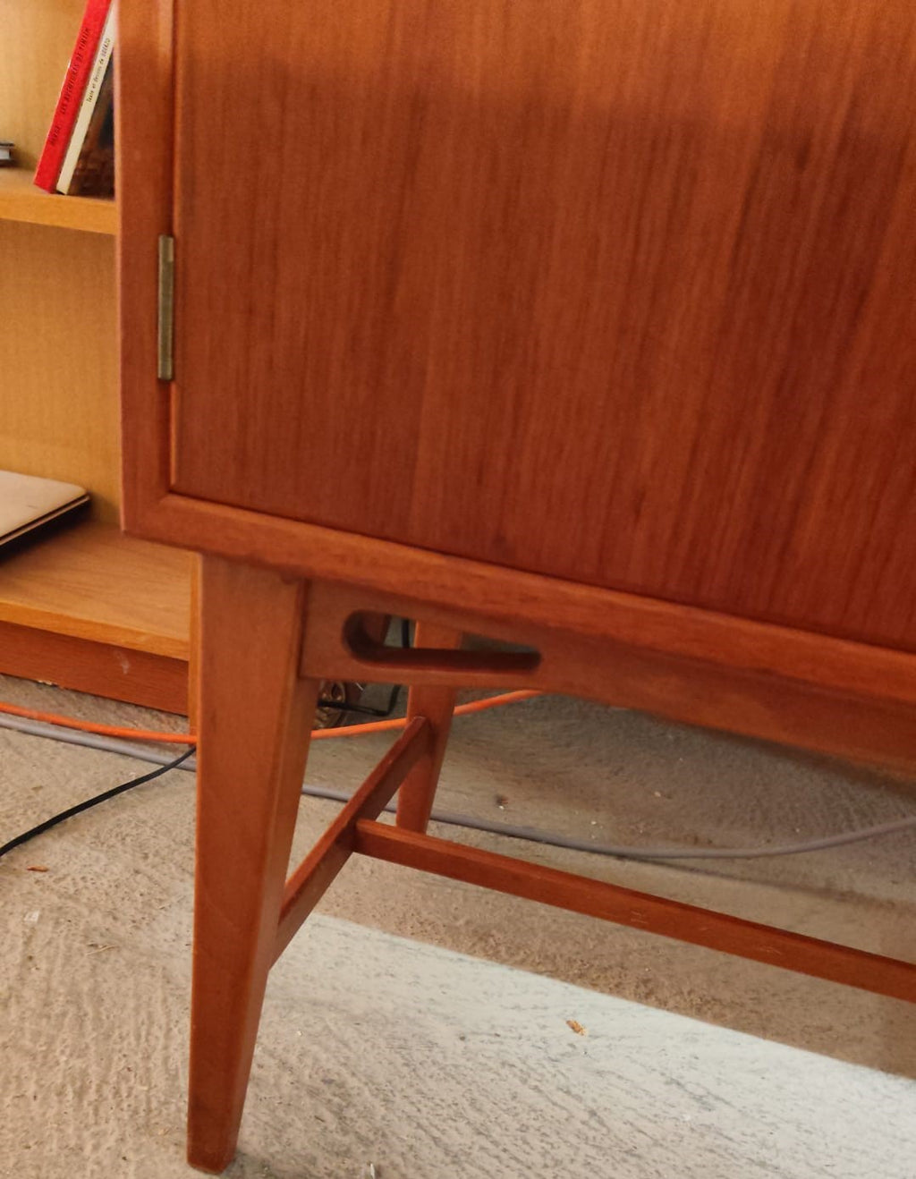 Buffet Scandinave vintage en teck avec surface d’écriture, années 60