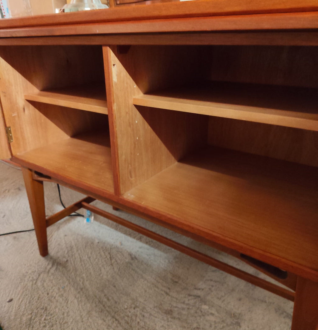 Buffet Scandinave vintage en teck avec surface d’écriture, années 60