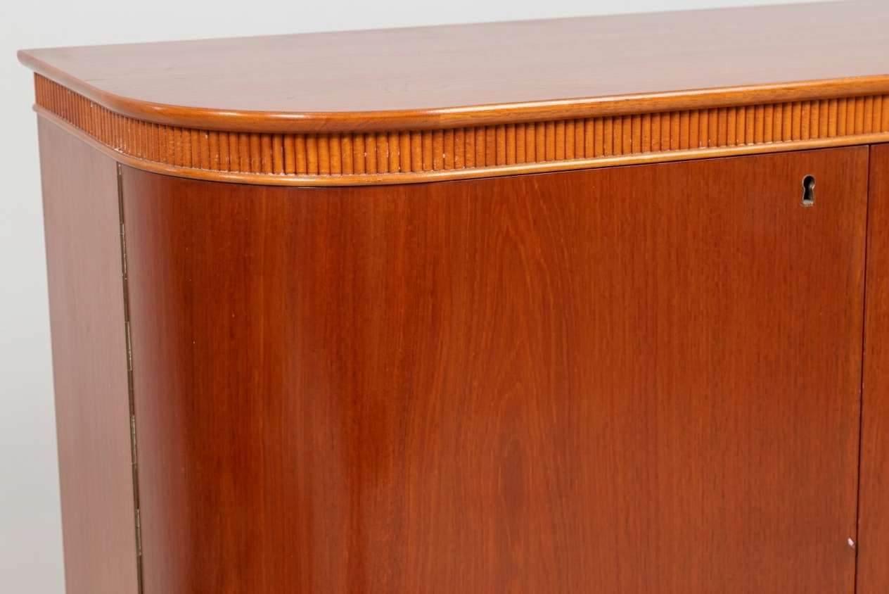 Buffet vintage "Swedish Modern" en acajou années 40