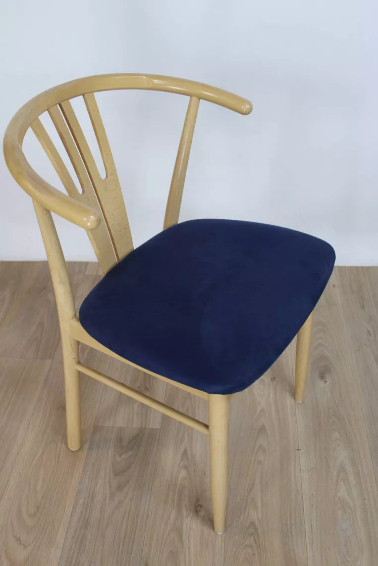 Chaise Vega vintage Reydeberg en alcantara bleu et chêne, années 1990