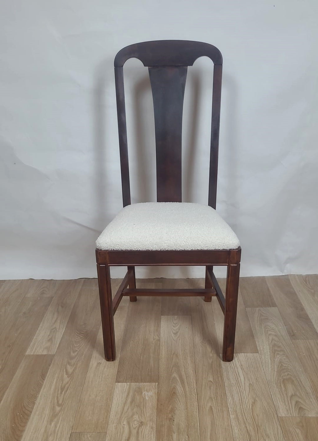 Chaise vintage retapissée en bouclette – années 70/80 - Furniture 1960