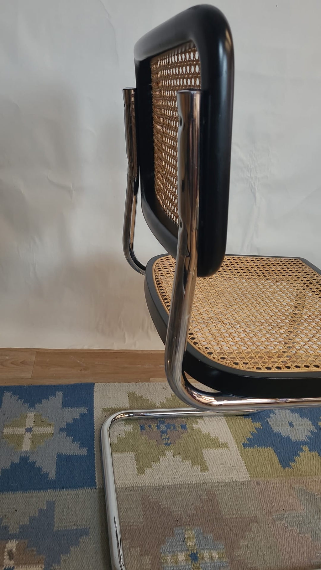 Lot de 4 chaises vintage Cesca B32 noire de Marcel Breuer, Italie