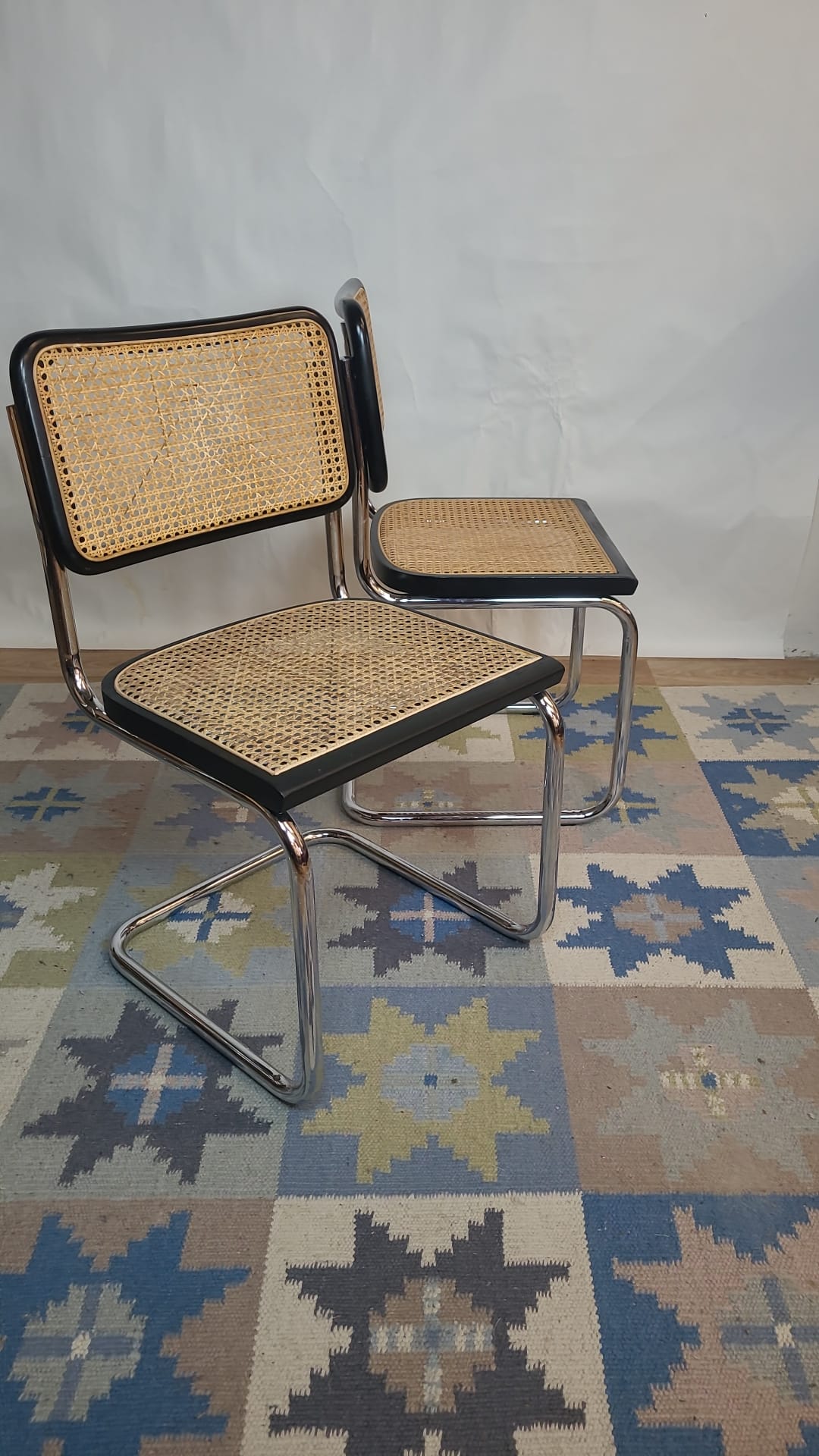 Lot de 4 chaises vintage Cesca B32 noire de Marcel Breuer, Italie