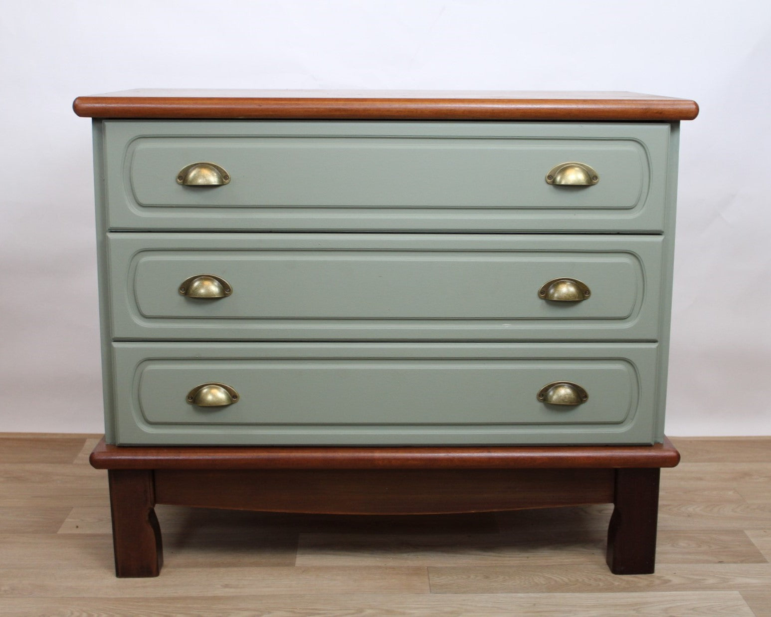 Commode vintage estampillée Gautier vert sauge, années 1970