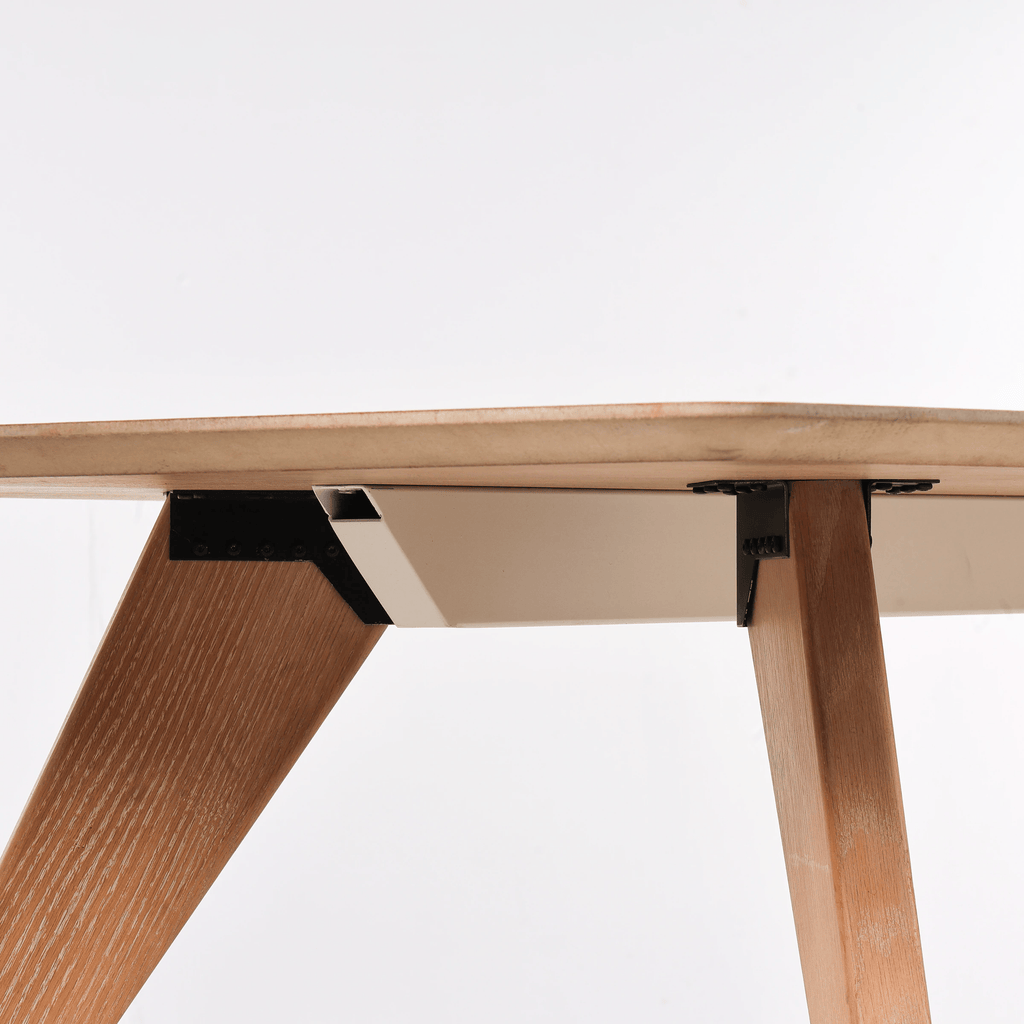 Grande table à manger scandinave - 230 cm - estampillée Lau Lauritsen - Danemark années 60