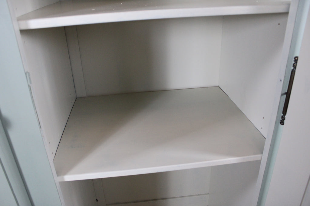 Armoire vintage Gautier relookée – style années 60 – vert sauge - Furniture 1960