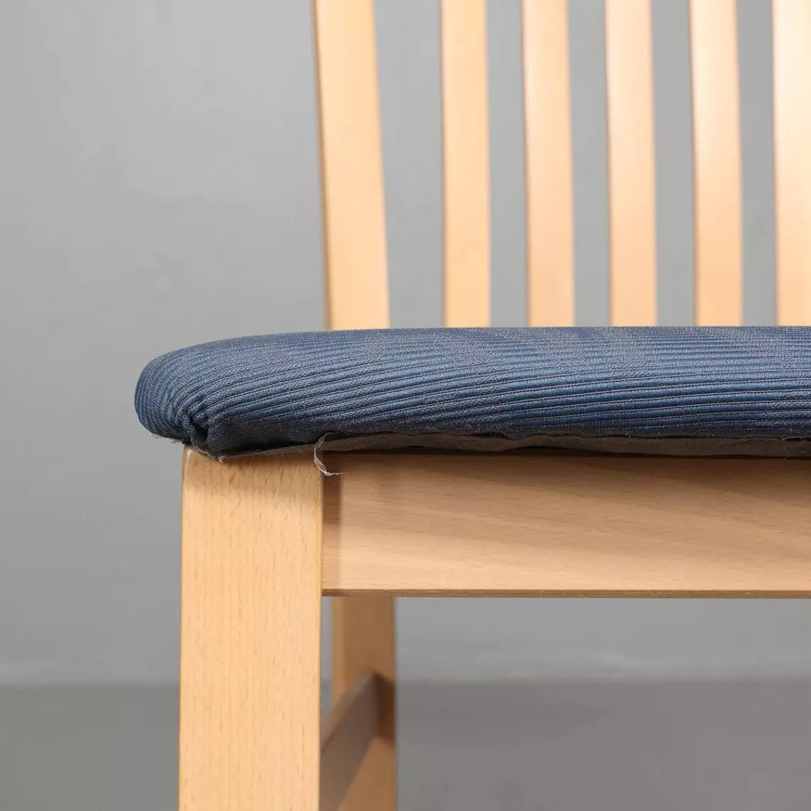 Paire de chaises vintage en hêtre massif - Furniture 1960