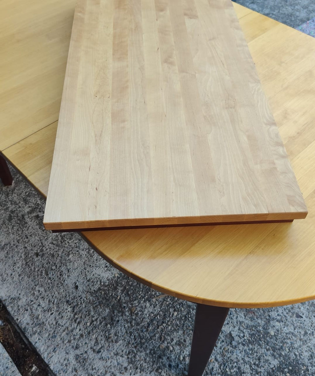 Table à manger Scandinave extensible attribuée à Hans Ehrlin pour Tranås - années 80