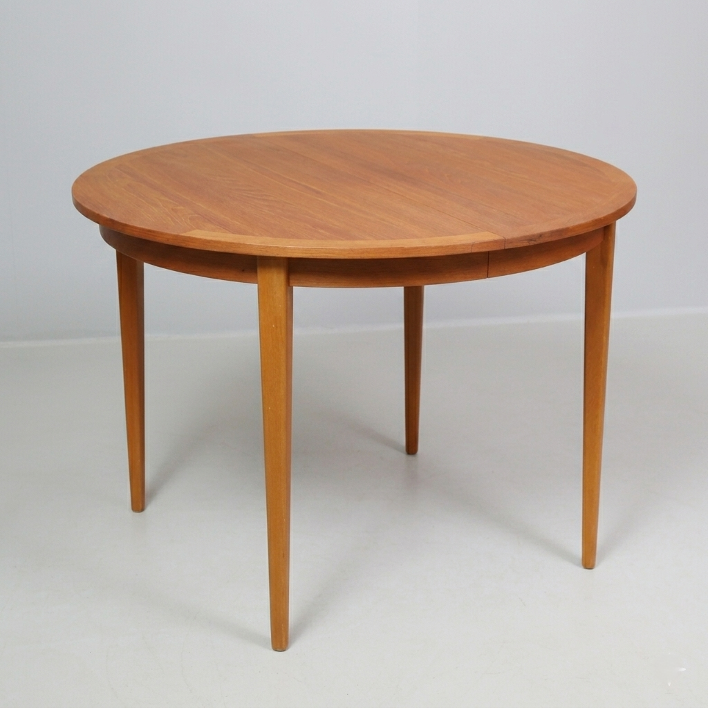 Table à manger ronde Scandinave vintage en teck - 110 cm - années 60