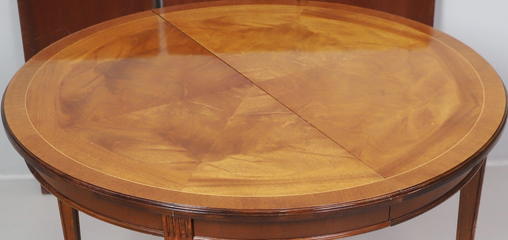 Table de salle à manger vintage Scandinave style Gustavien – années 60, Dk - Furniture 1960
